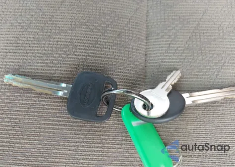 2002 Toyota Tacoma Base V6 из США, поврежденный, VIN 5TEWN72N12Z016370